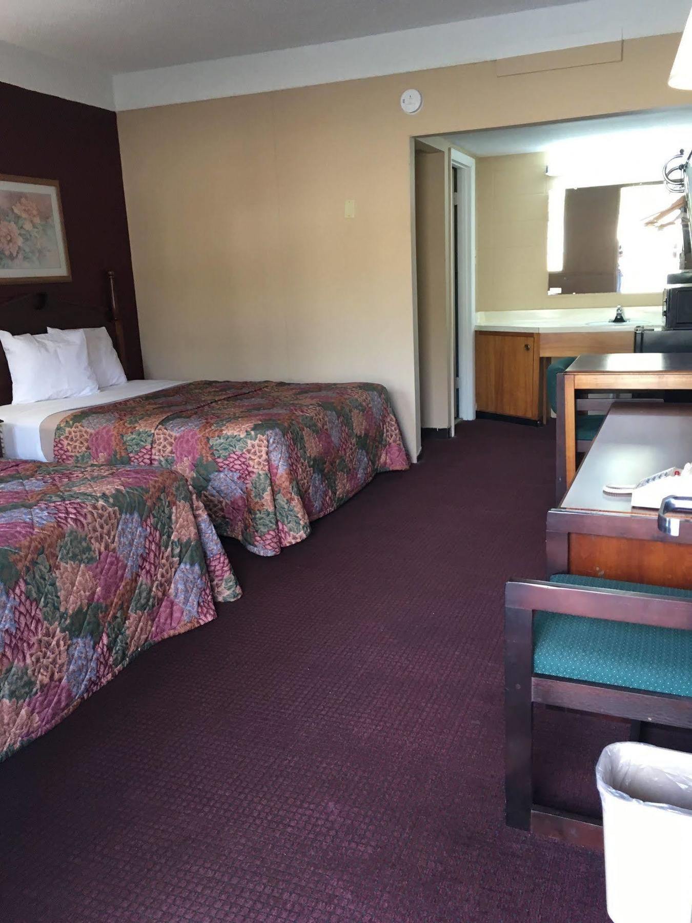 Budget Inn Carthage Luaran gambar