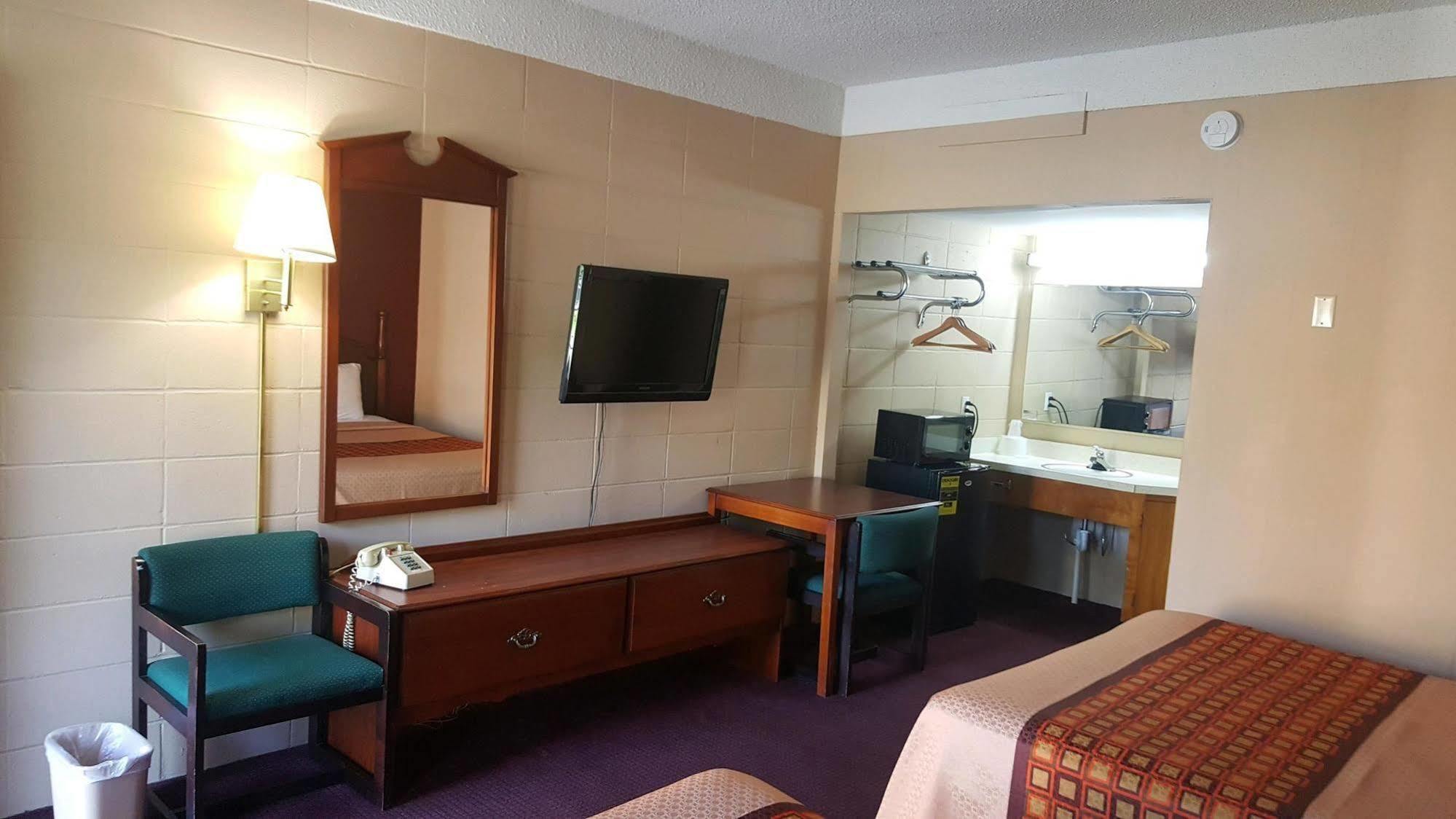 Budget Inn Carthage Luaran gambar